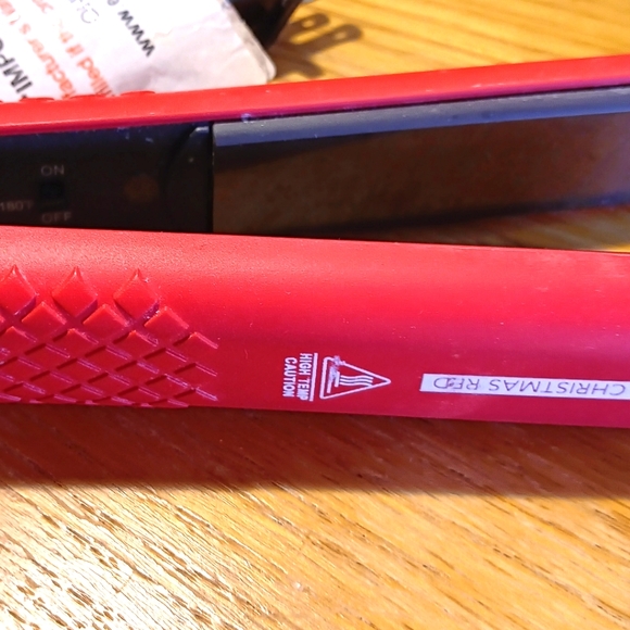 Valectric Red Hair Straightener Styler - Picture 3 of 11